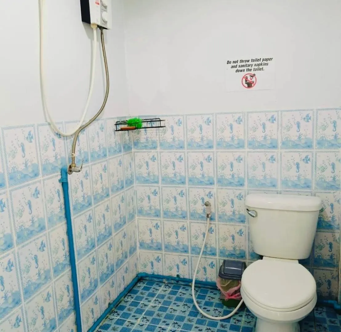 Pensión Hotel Baan Phuwamin Ko Lanta