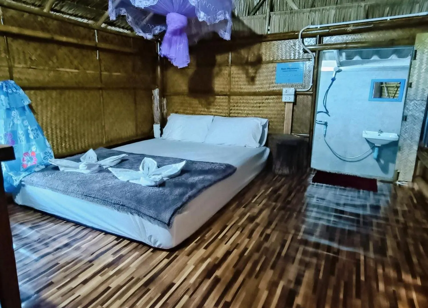 Baan Phuwamin Hotel Koh Lanta Thailand