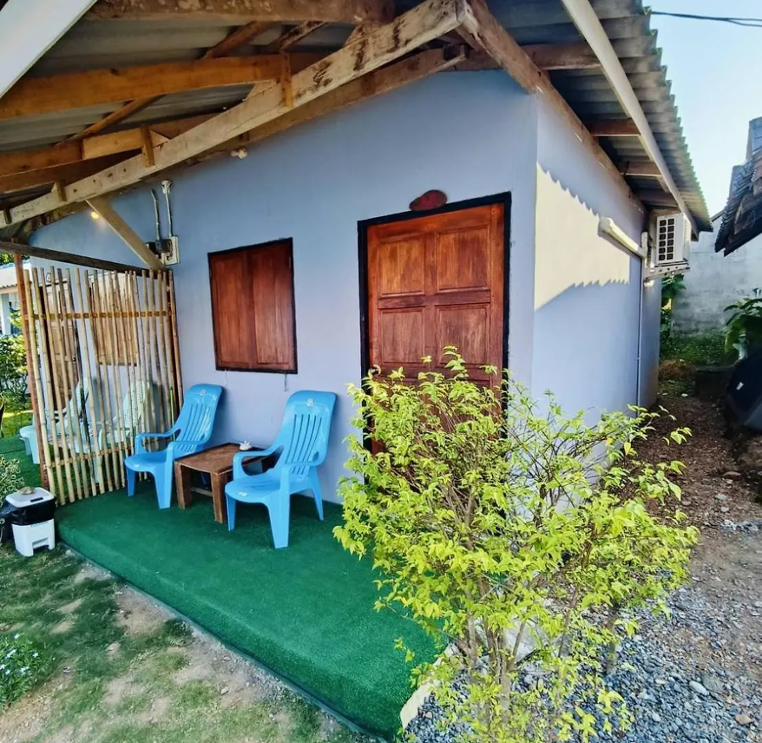 Pensión Hotel Baan Phuwamin Ko Lanta Tailandia